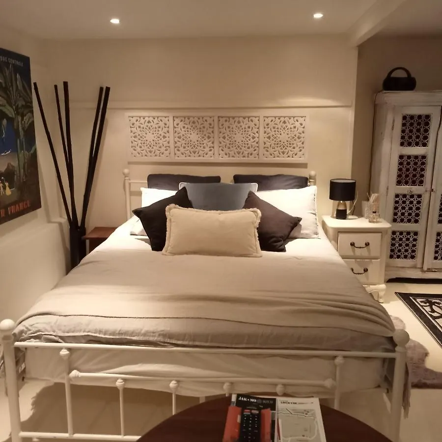Bronnies Place Hotel Gatton
